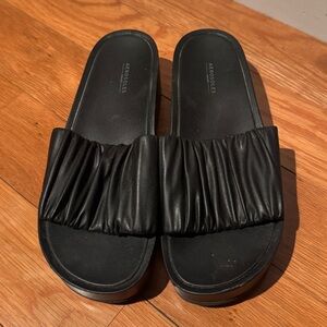 AEROSOLES Black Slide Sandals